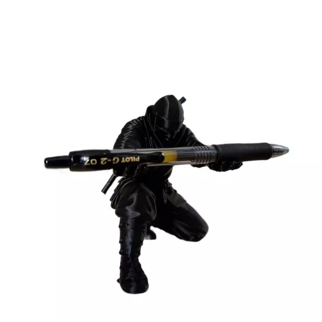 Portapenne Ninja Stampato in 3 - Stationery Office recensione e prezzo